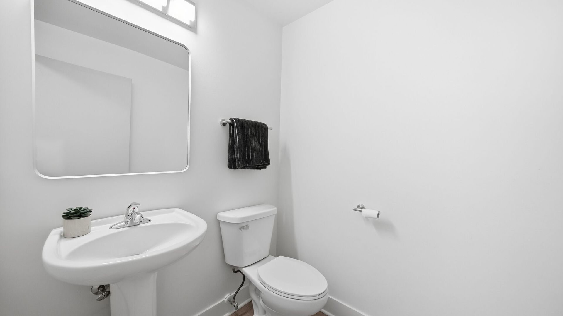 624 Holbrook Avenue Property Photo 11