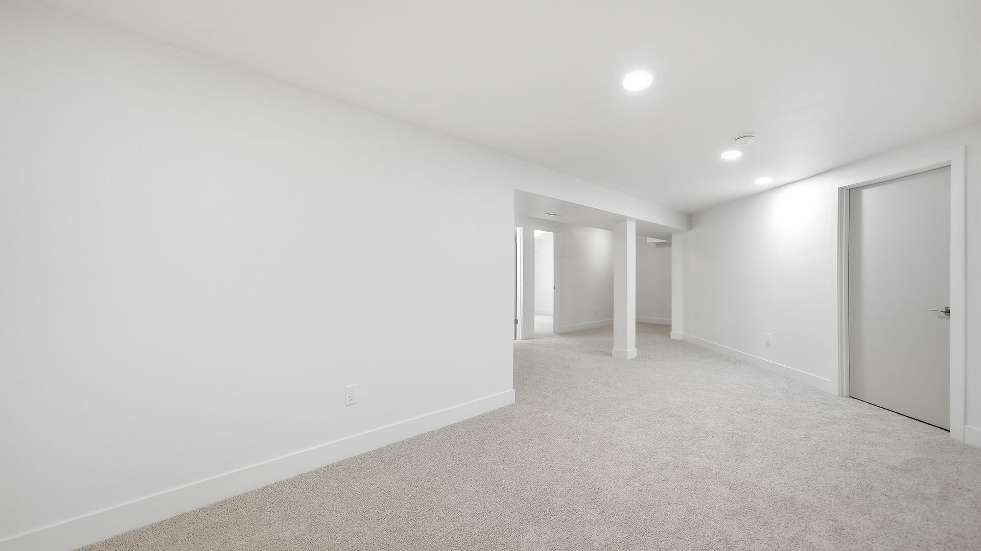 624 Holbrook Avenue Property Photo 25