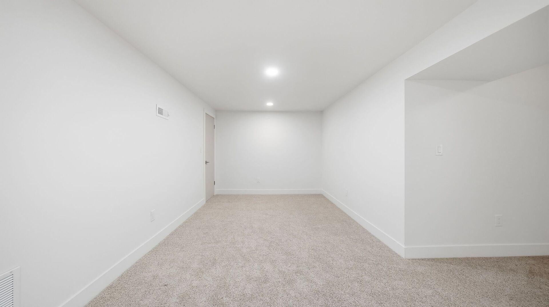 624 Holbrook Avenue Property Photo 27