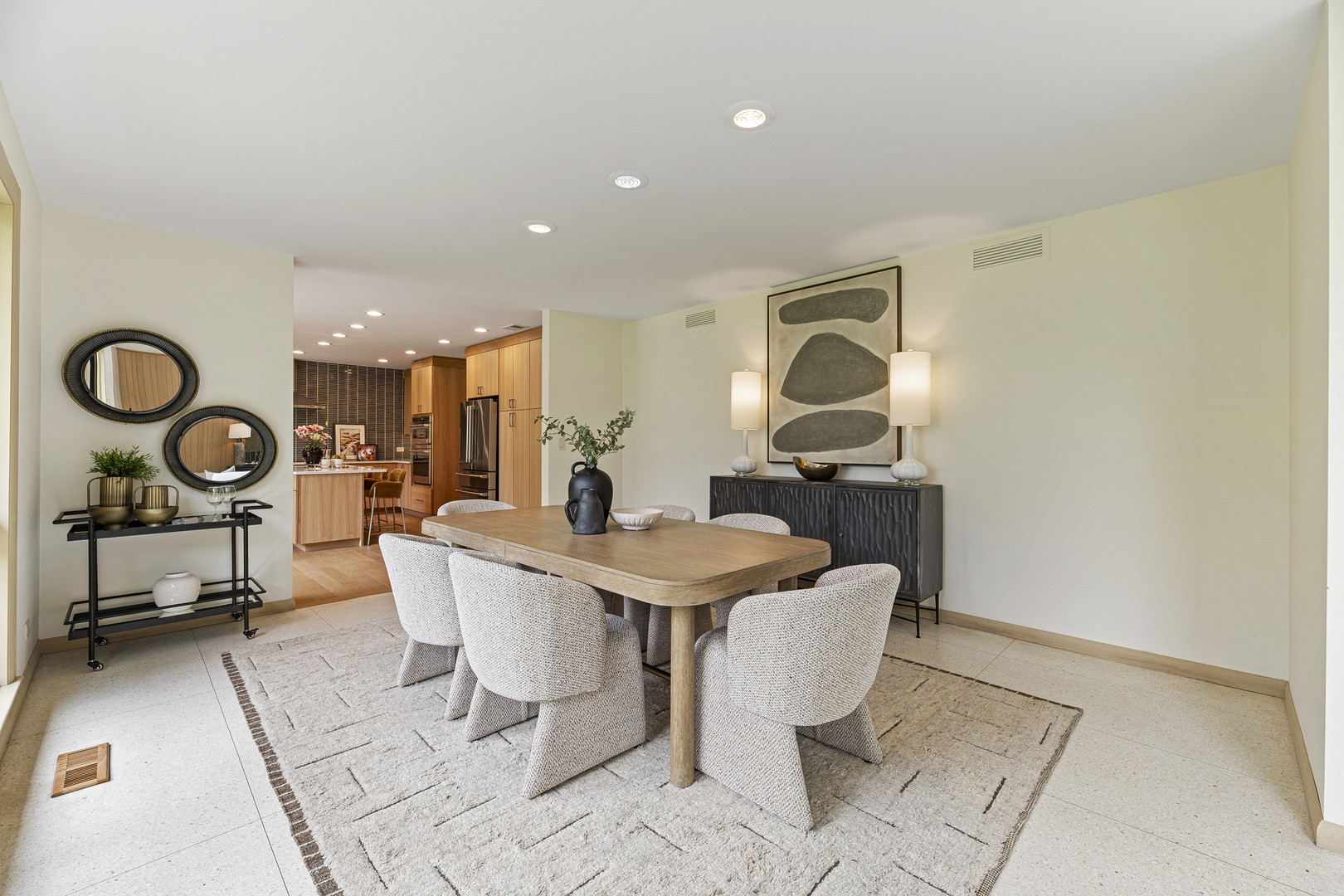767 Whiteoaks Lane Property Photo 4