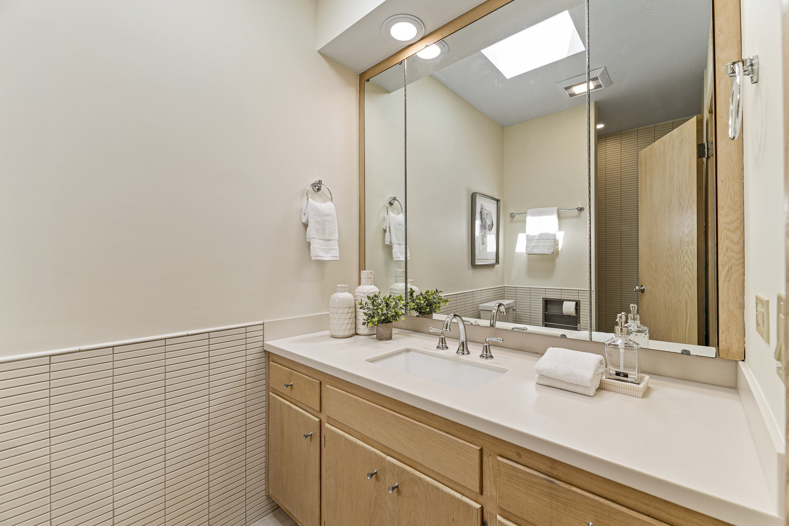 767 Whiteoaks Lane Property Photo 19