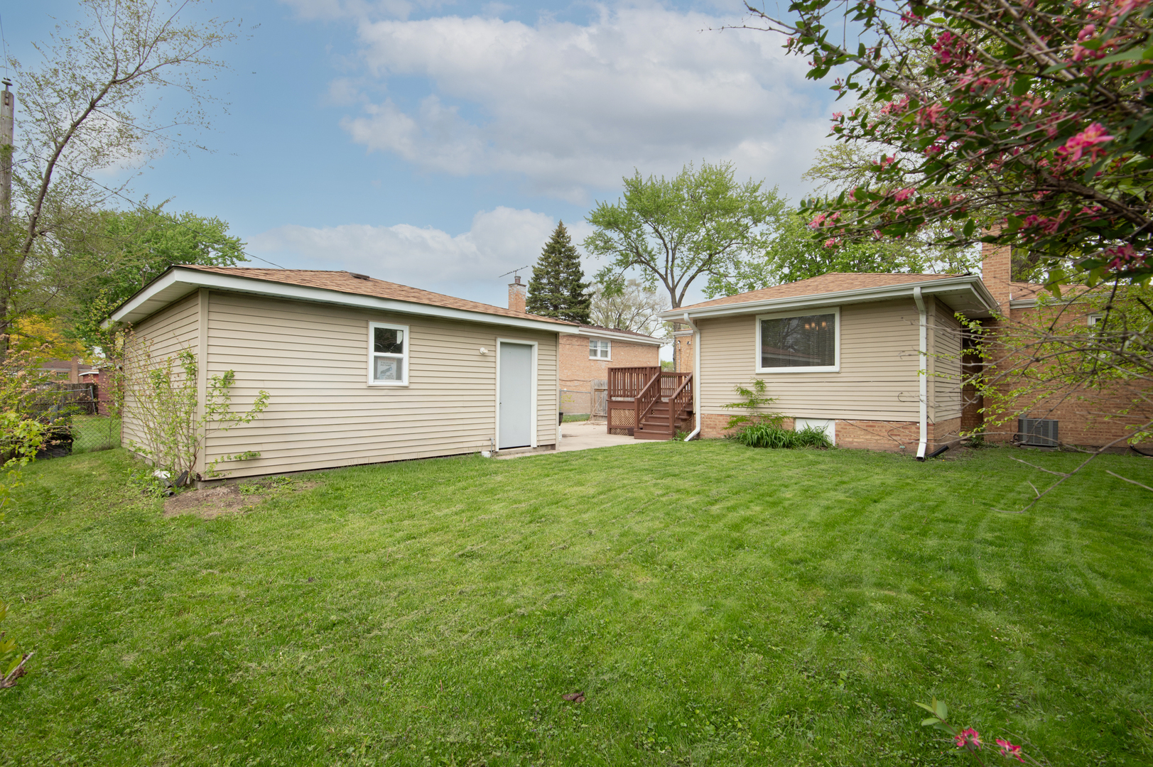 15330 Ingleside Avenue Property Photo 34