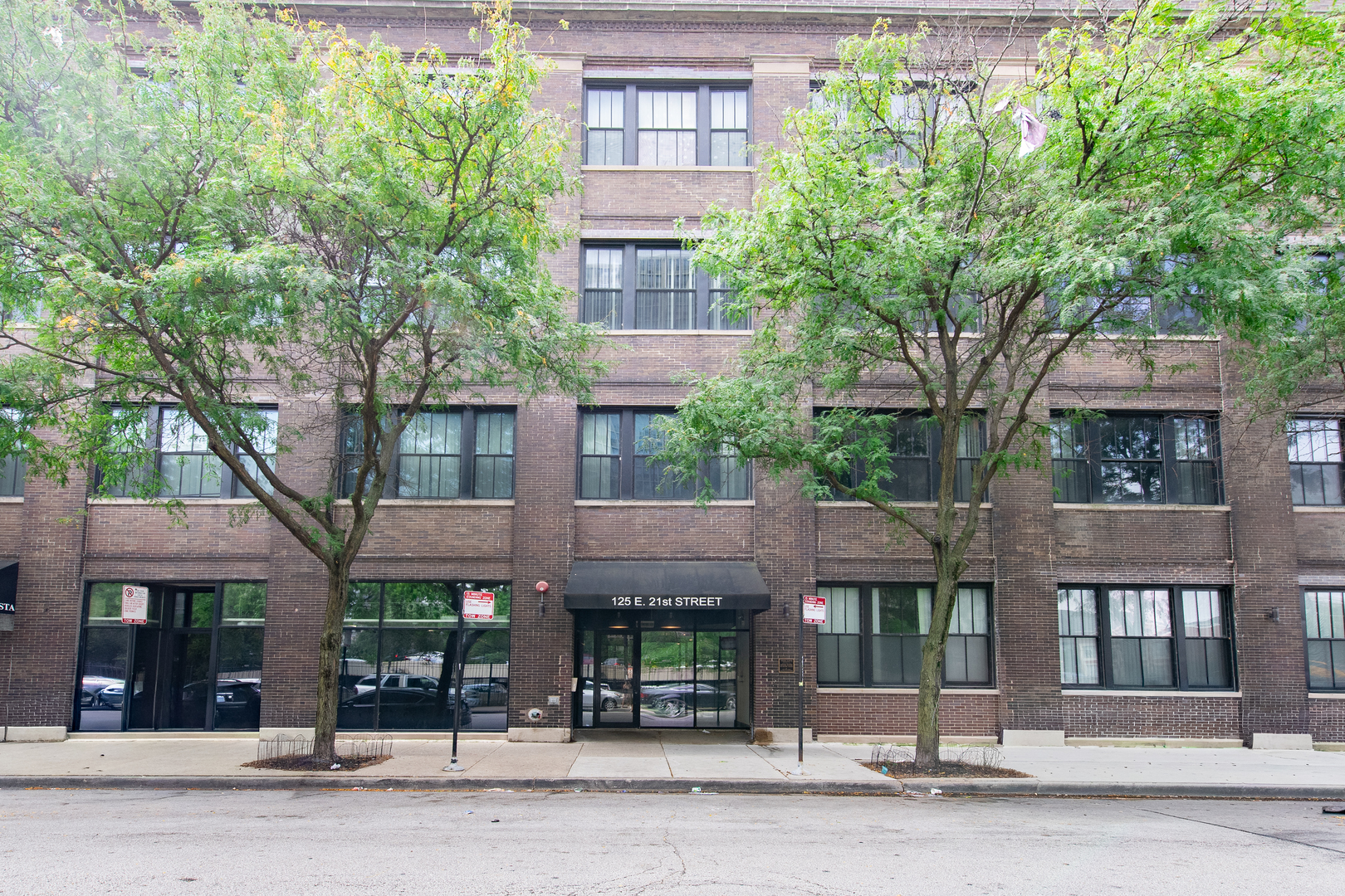 2100 S Indiana Avenue 114 Property Photo 1