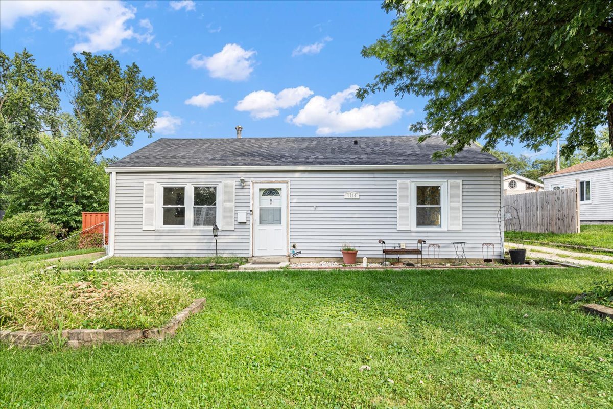 1714 Burry Circle Drive Property Photo 4