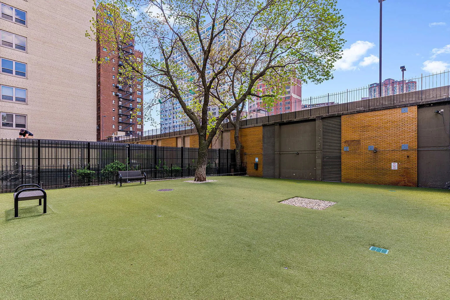655 W Irving Park Road 3810 Property Photo 35