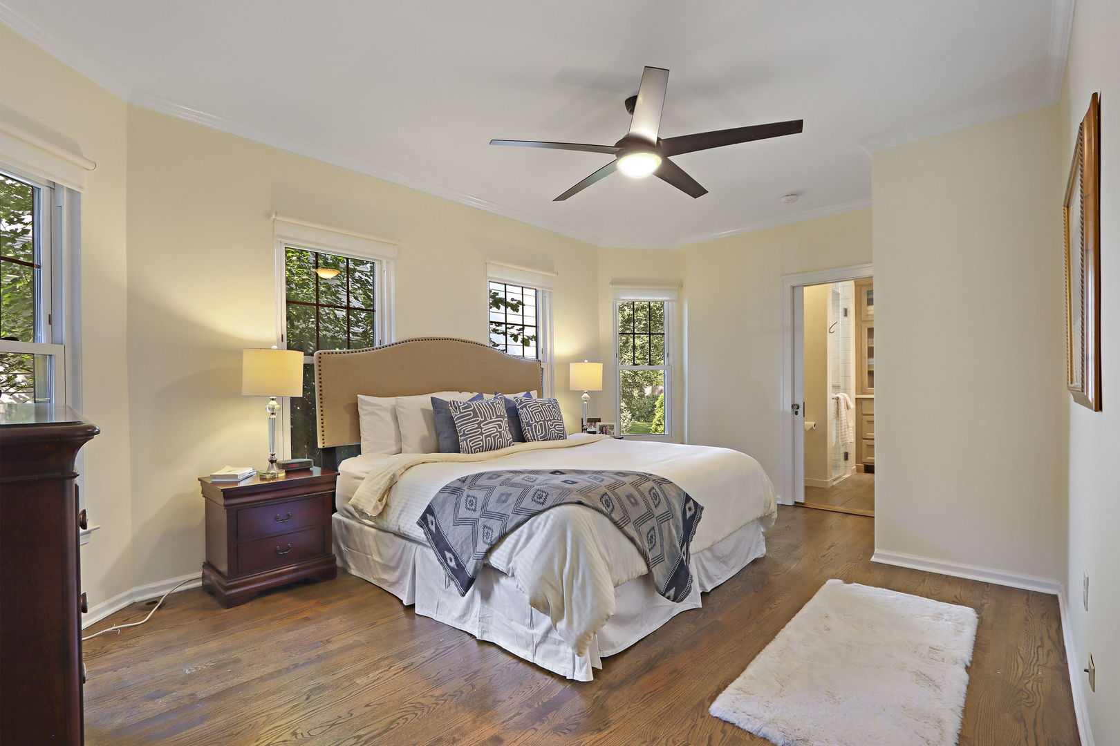 943 Forest Avenue Property Photo 19