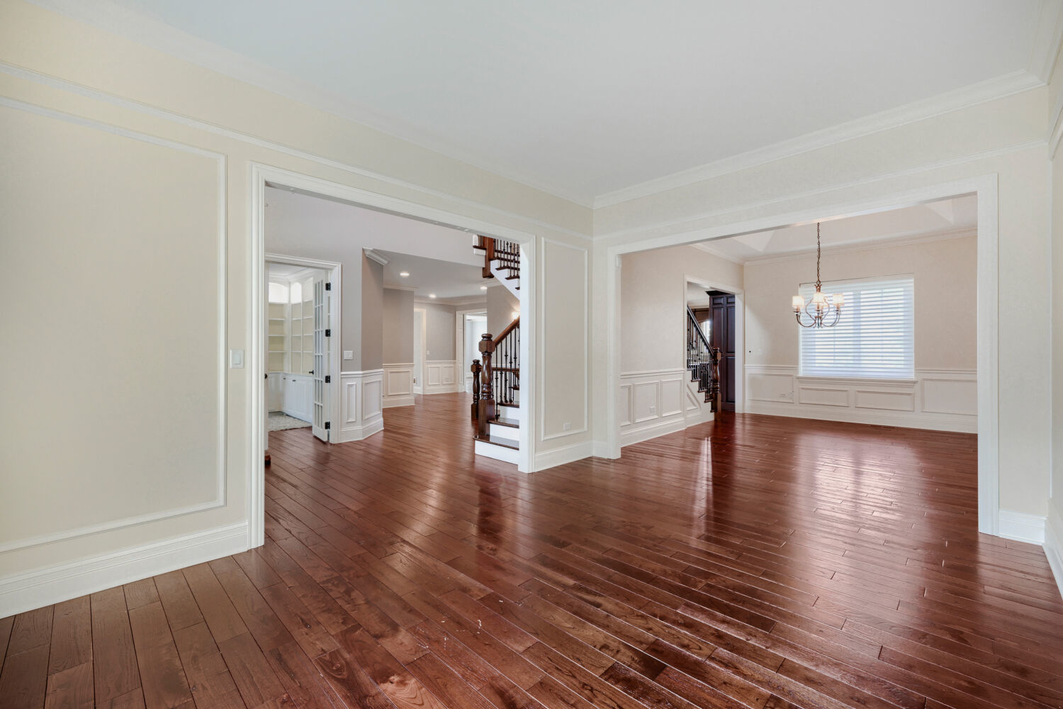 10594 Charmaine Drive Property Photo 13
