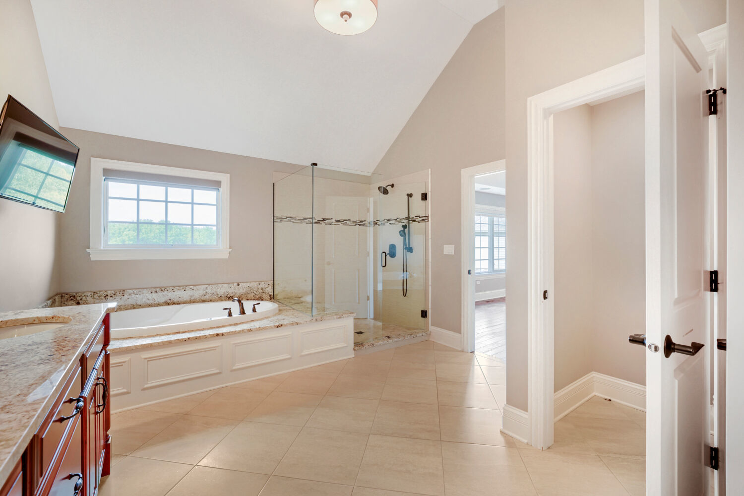 10594 Charmaine Drive Property Photo 23