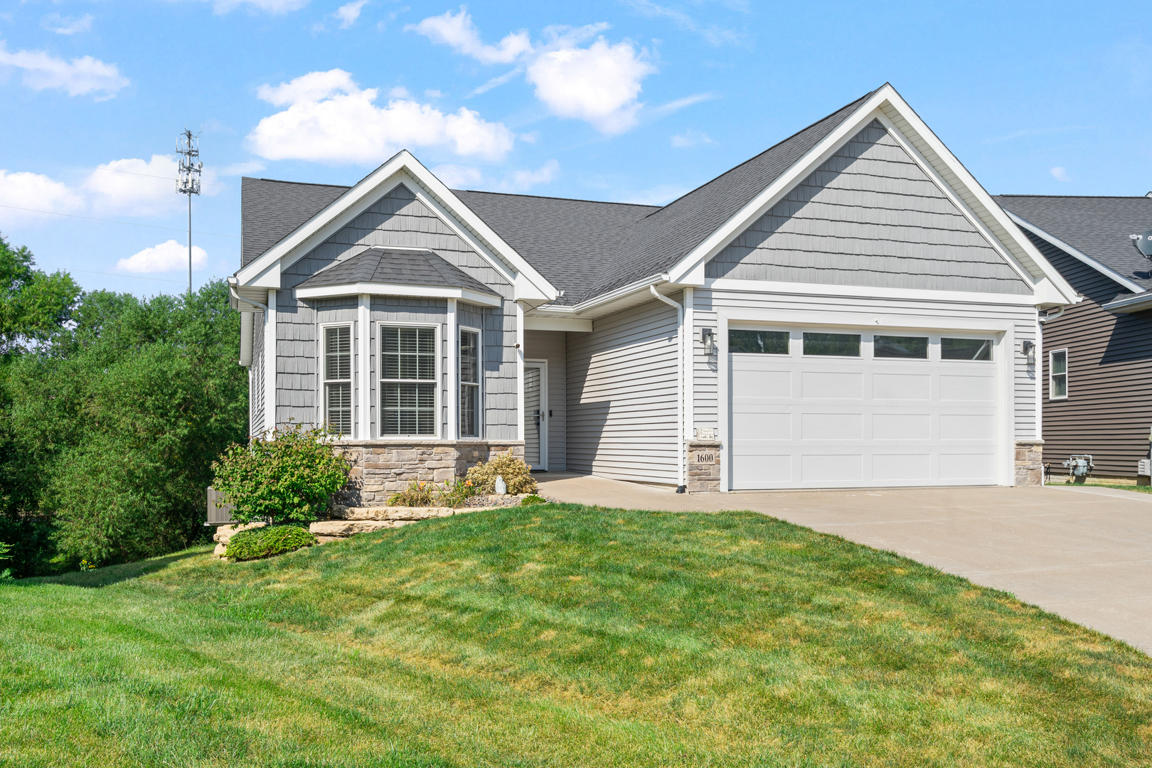 1600 Irish Woods Circle Property Photo 12