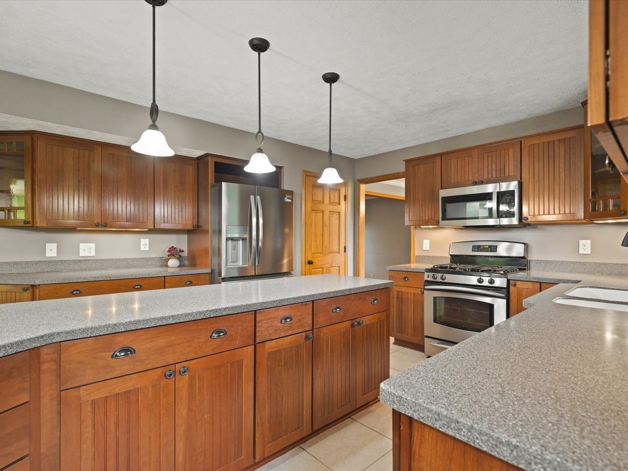 10230 Heatherridge Lane Property Photo 6