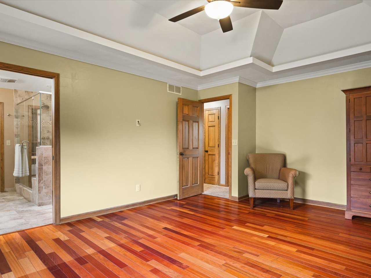 10230 Heatherridge Lane Property Photo 16