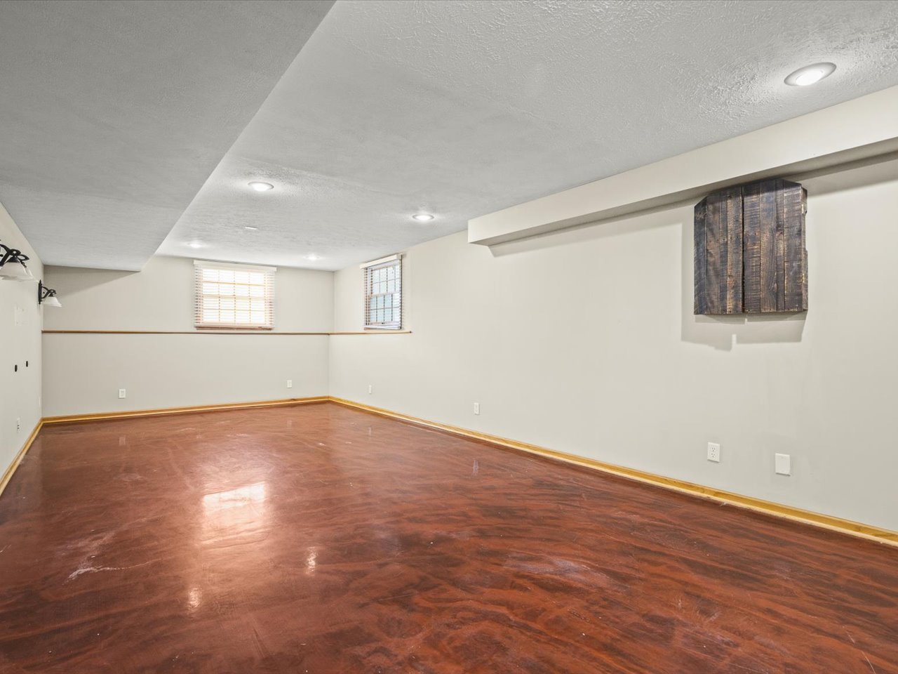 10230 Heatherridge Lane Property Photo 29