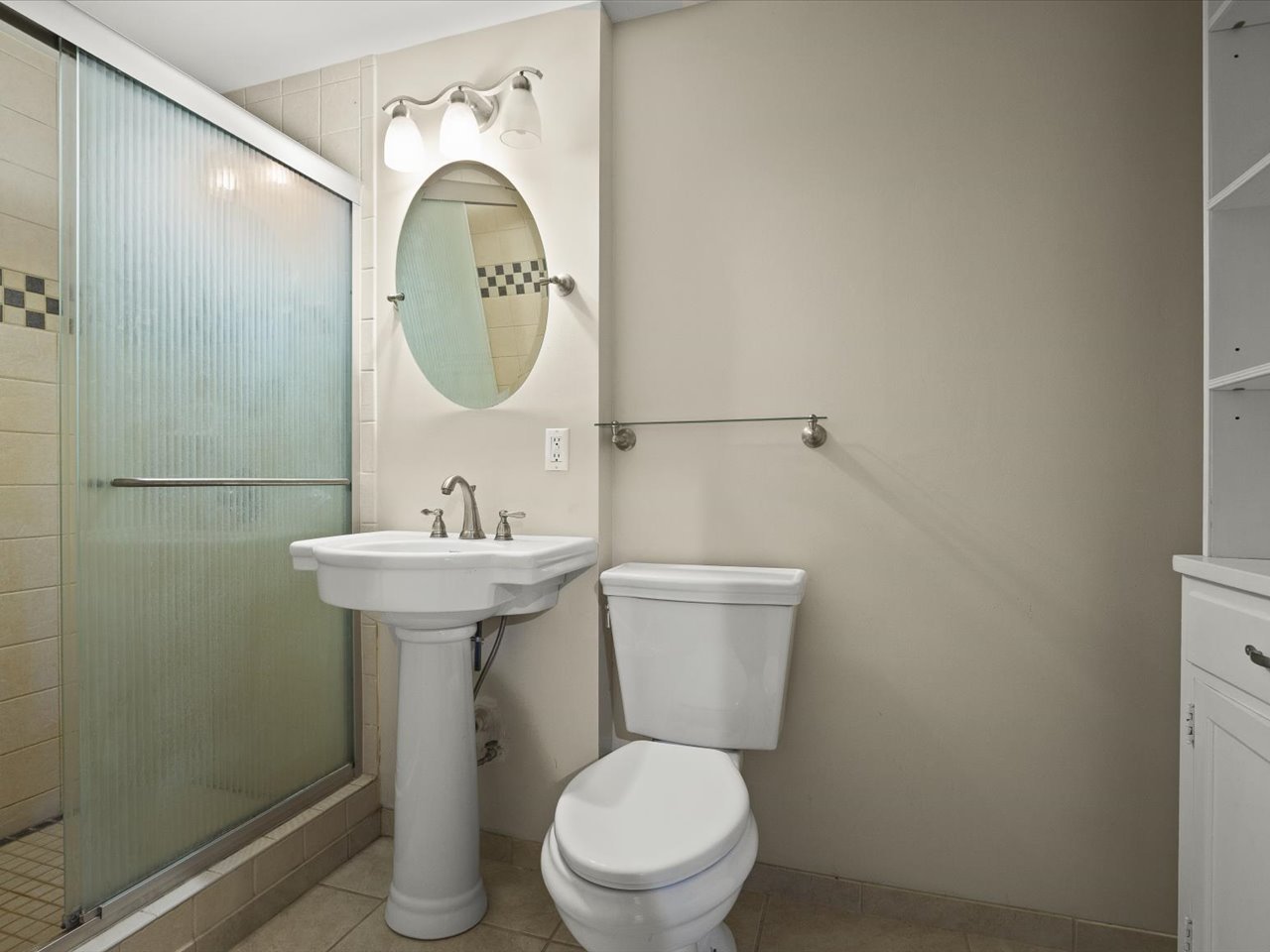 10230 Heatherridge Lane Property Photo 32