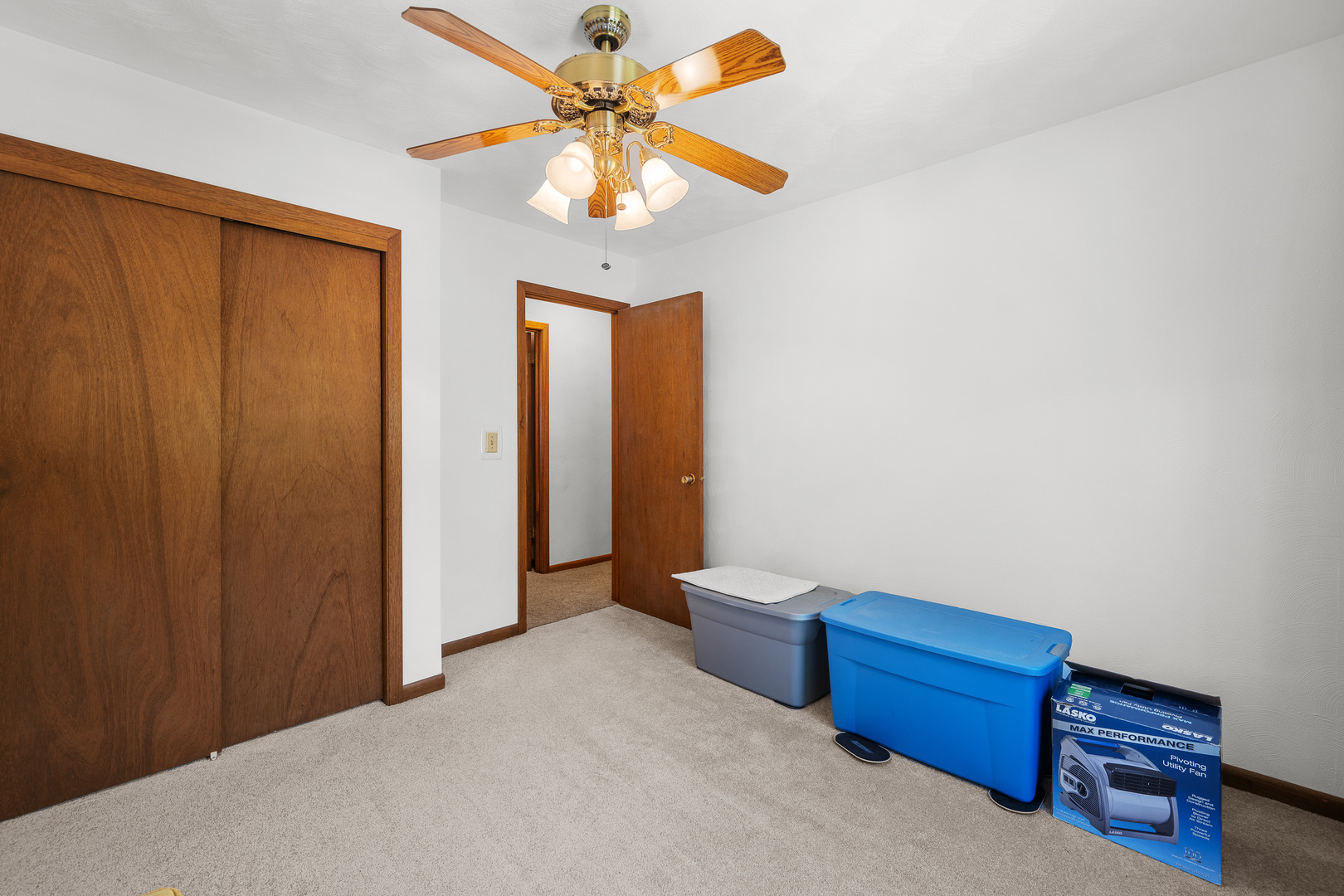 126 W 28th Avenue Property Photo 30