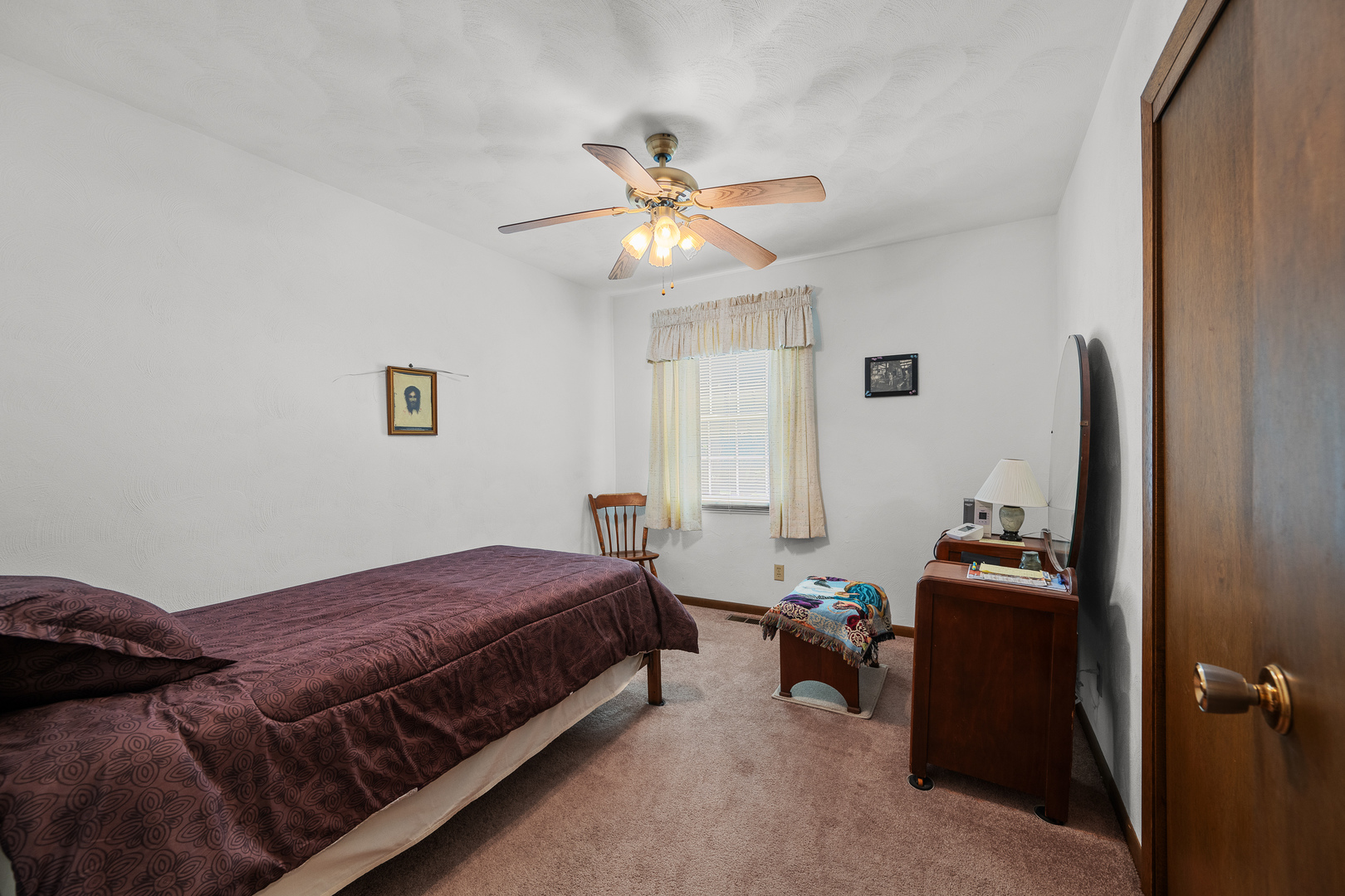126 W 28th Avenue Property Photo 33