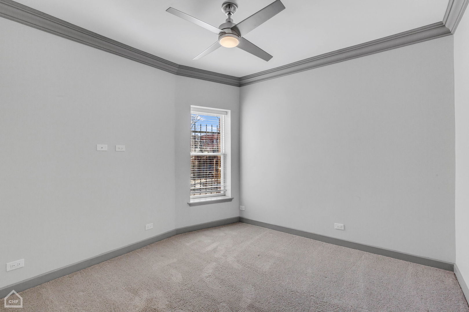 4745 S St. Lawrence Avenue Property Photo 18