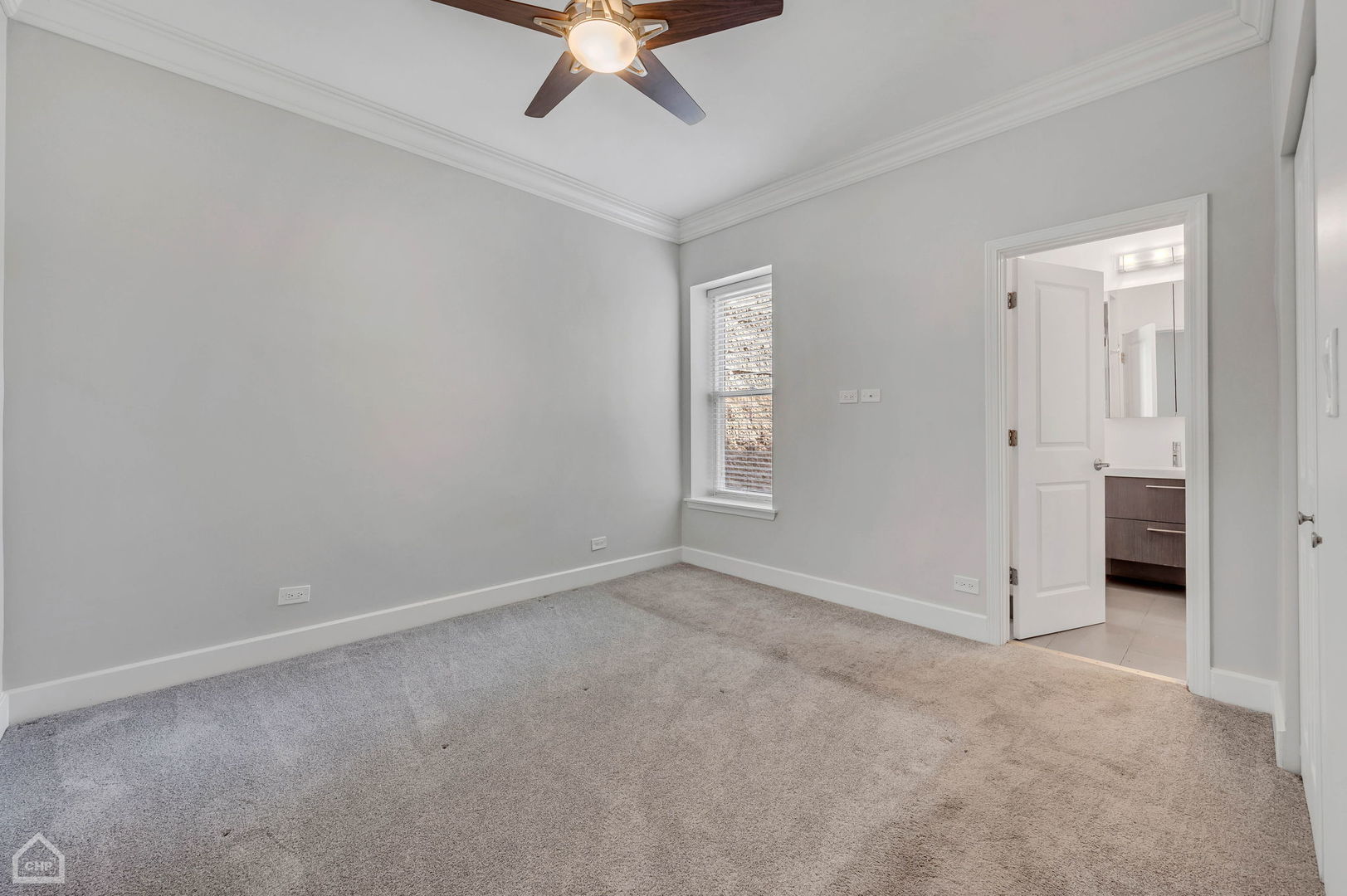 4745 S St. Lawrence Avenue Property Photo 36