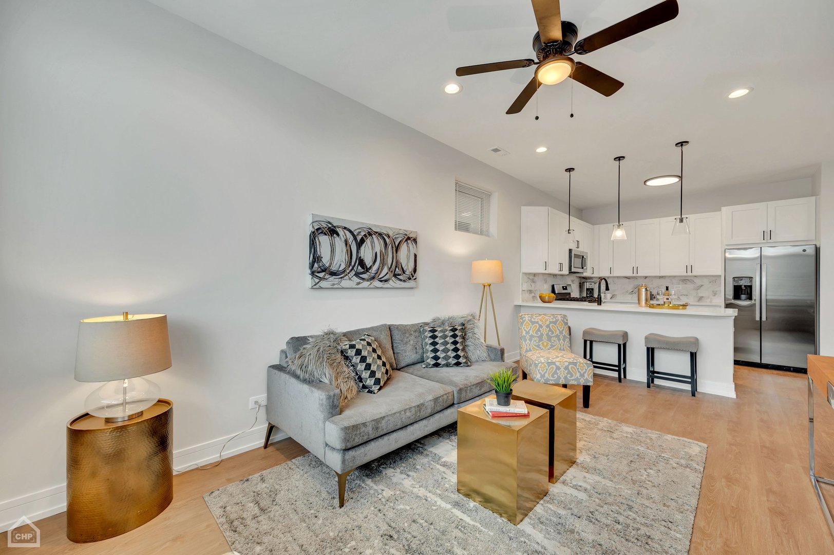3920-34 S Calumet Avenue Property Photo 12