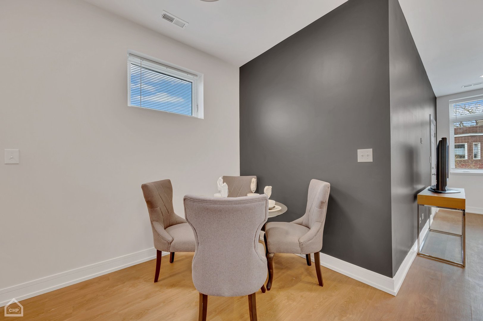 3920-34 S Calumet Avenue Property Photo 14