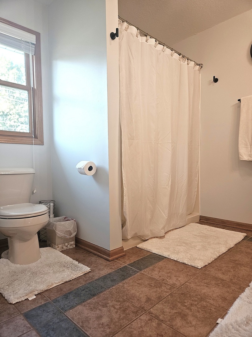 404 E Buffalo Street Property Photo 16
