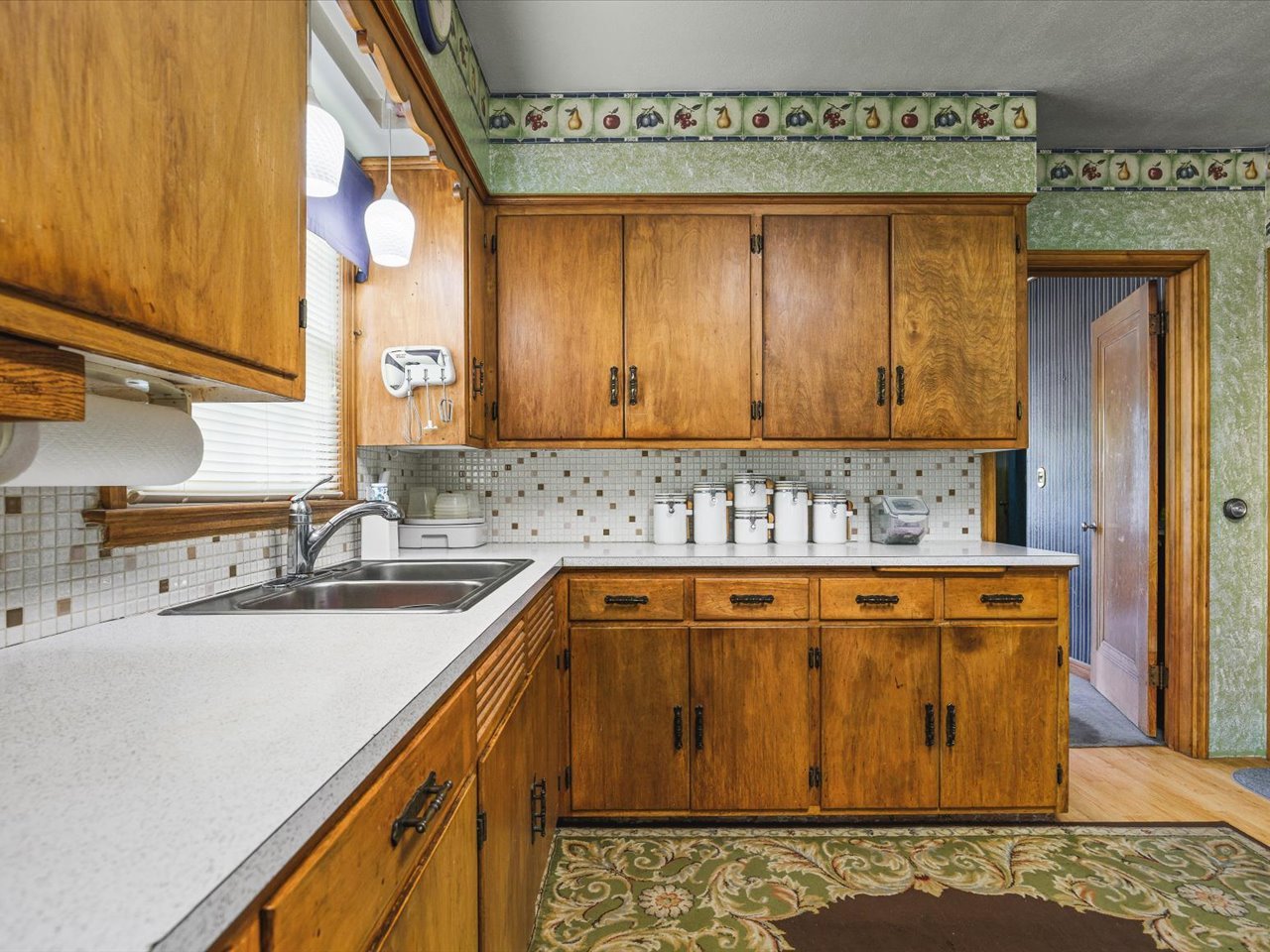 205 Saint Louis Avenue Property Photo 15