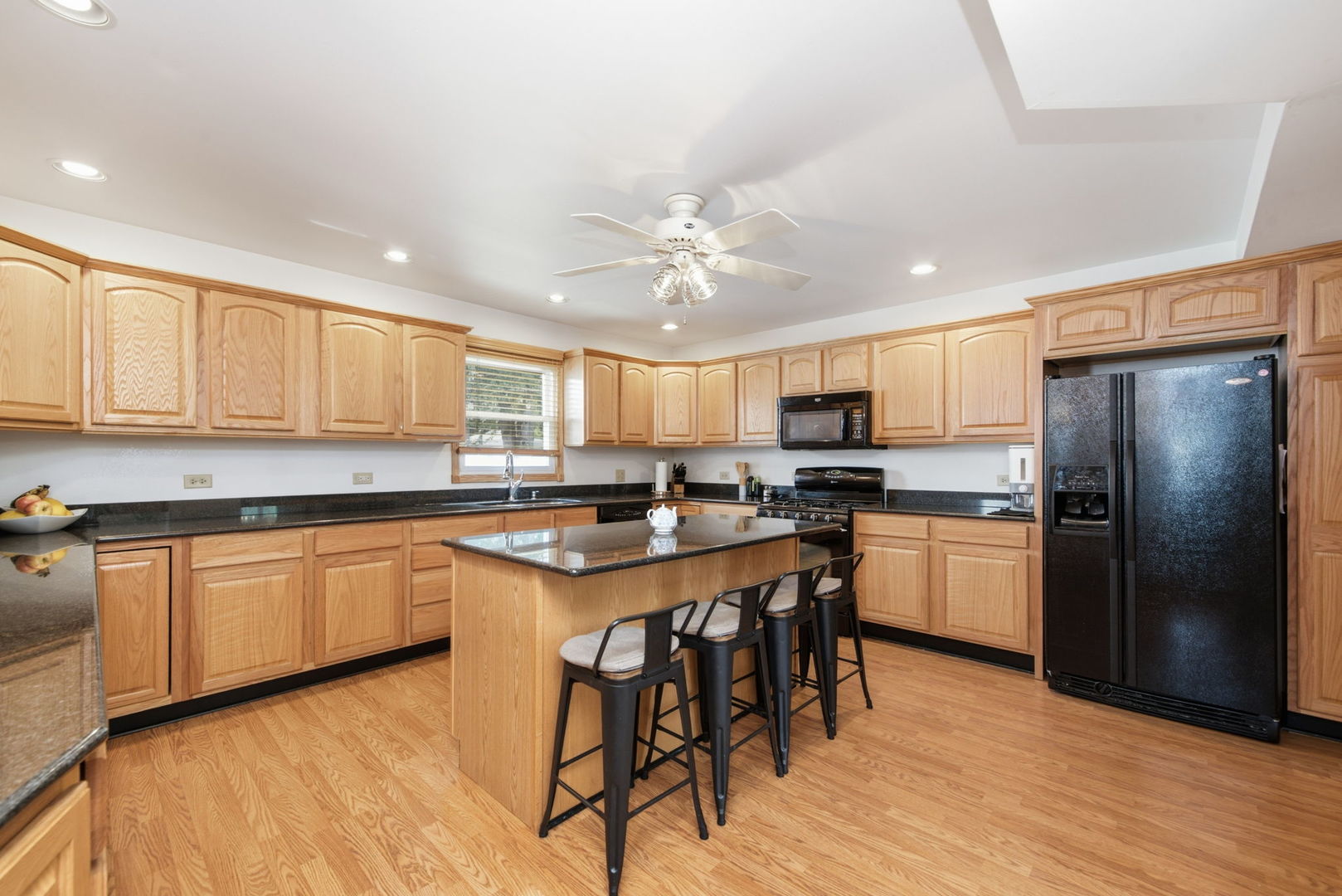 7211 Stickney Avenue Property Photo 7