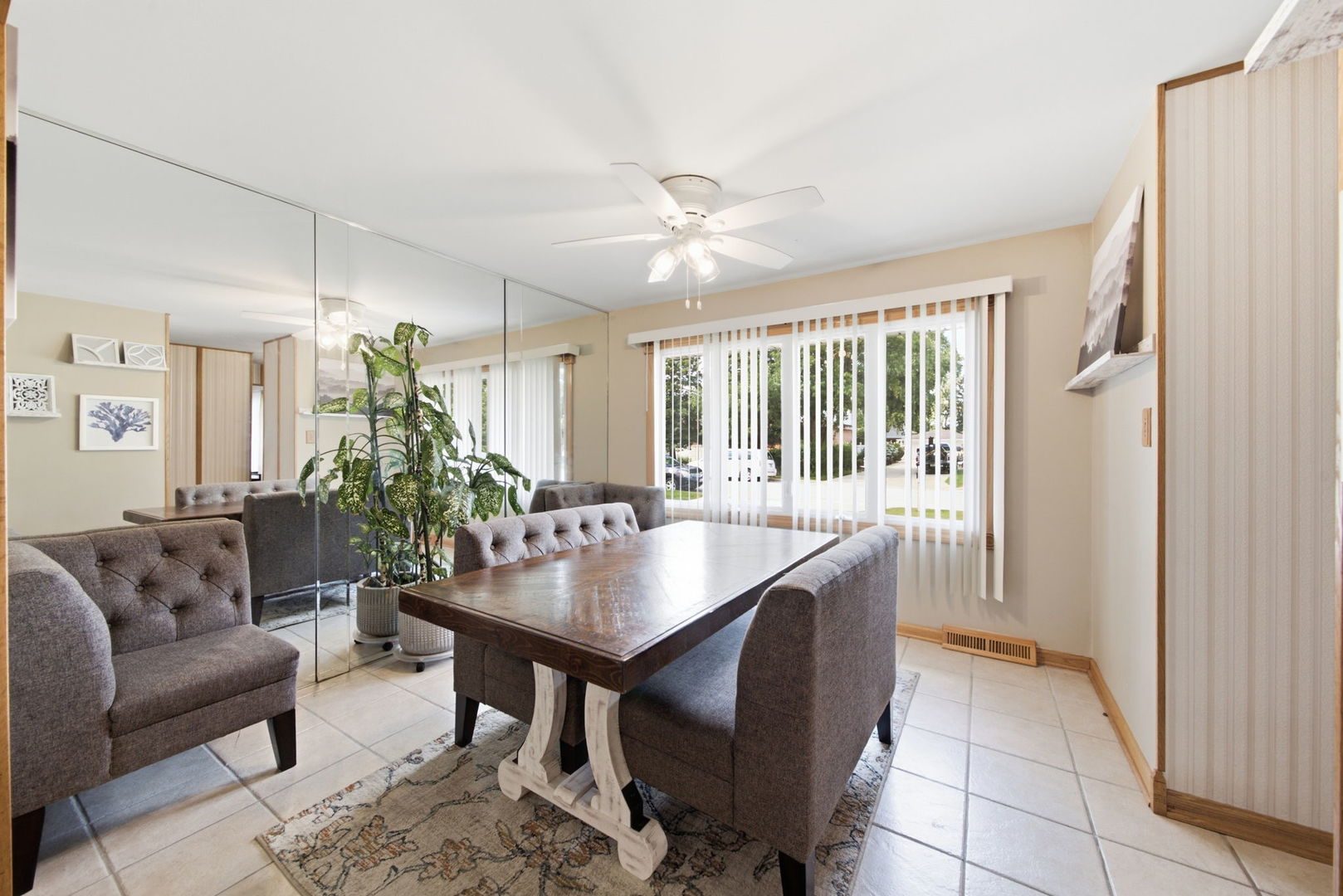 7211 Stickney Avenue Property Photo 8
