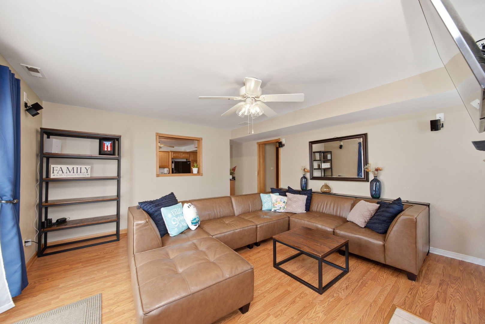 7211 Stickney Avenue Property Photo 12