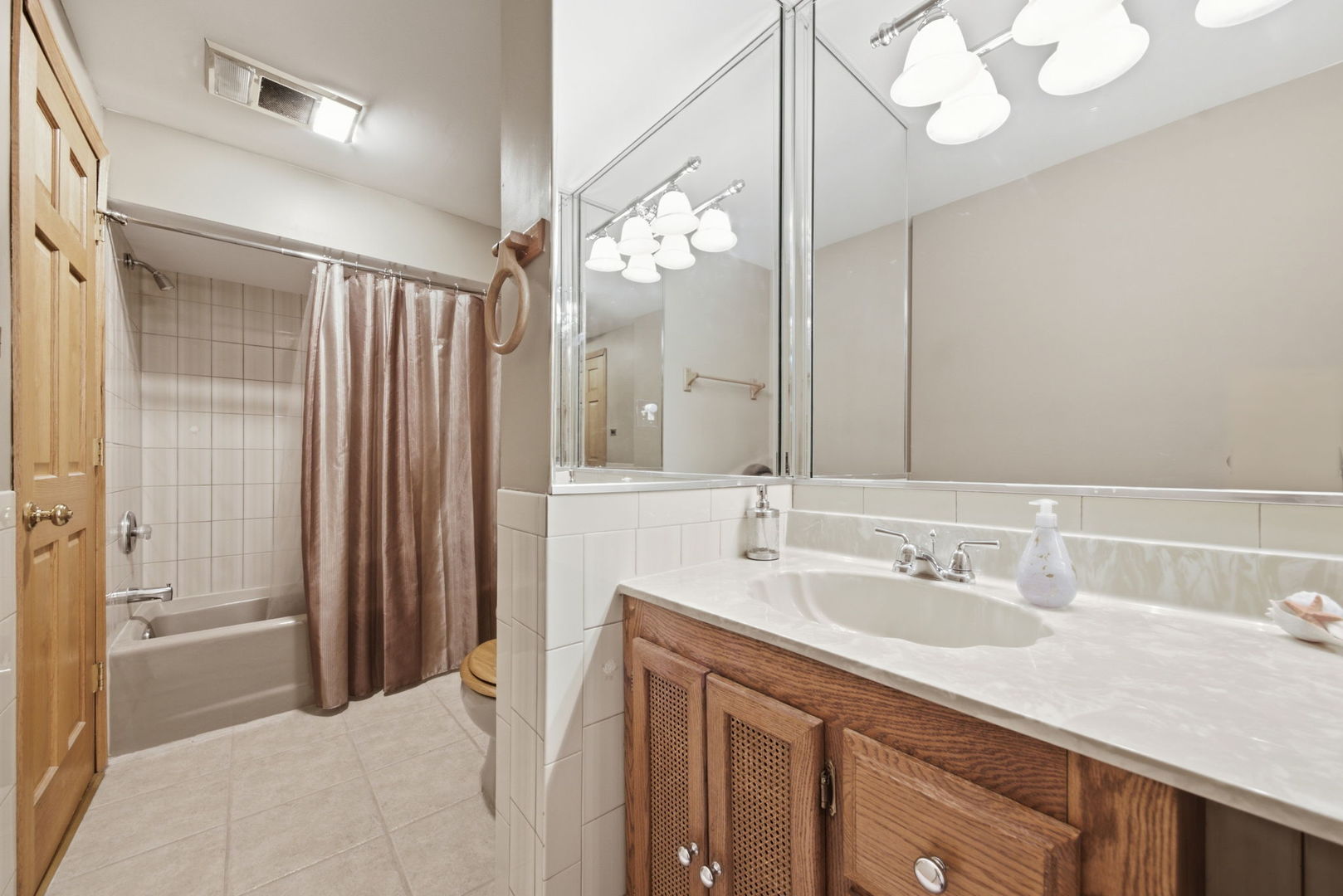 7211 Stickney Avenue Property Photo 16