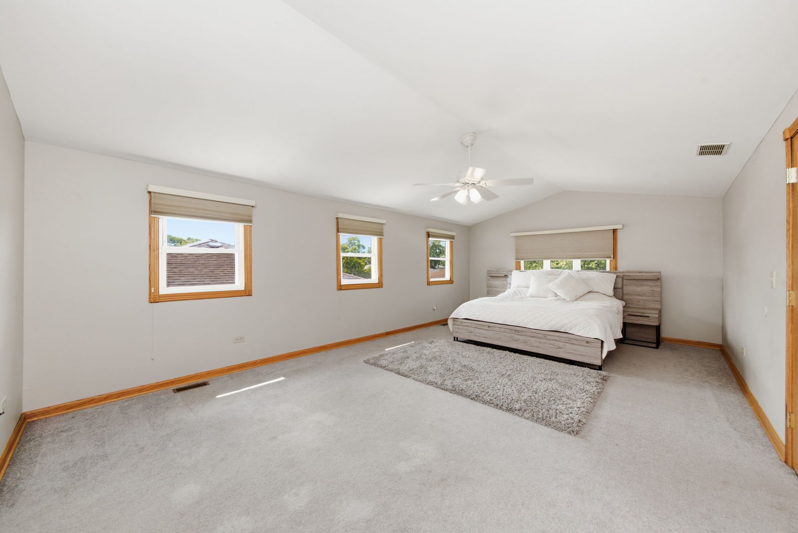 7211 Stickney Avenue Property Photo 18