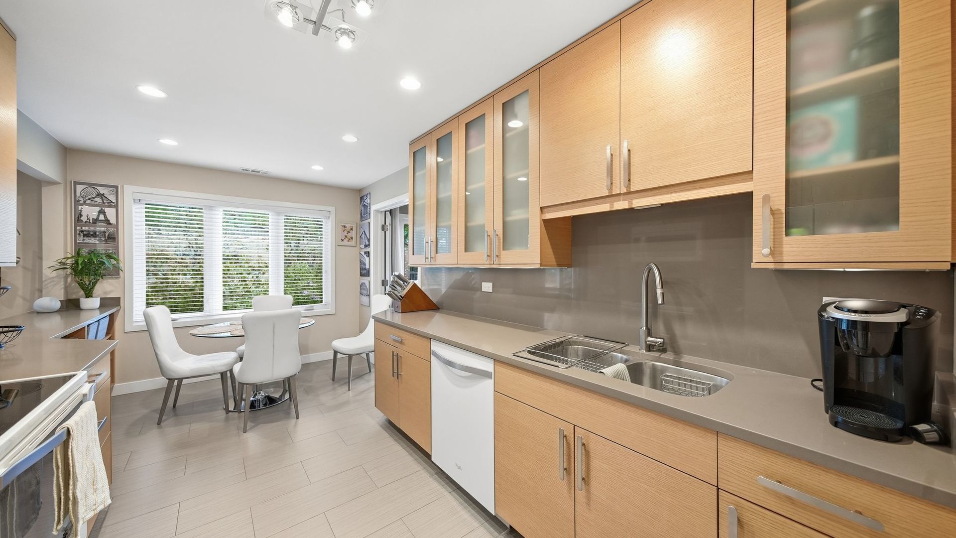 3105 Toulon Drive Property Photo 8
