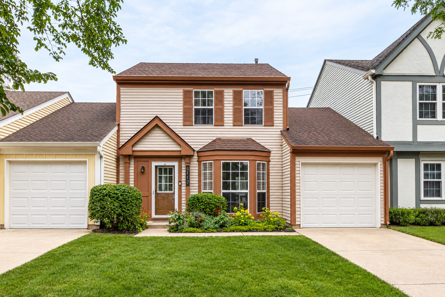 5117 Pembrook Court Property Photo 1