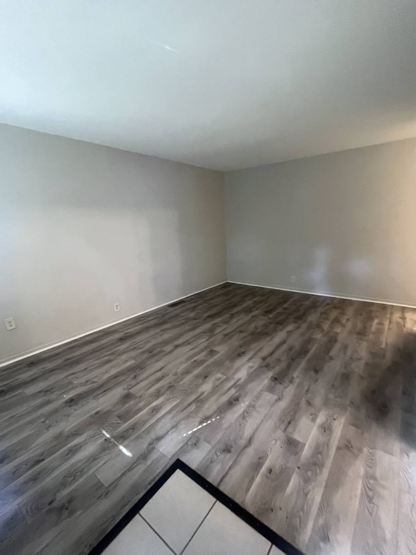 16872 Shea Avenue Property Photo 3