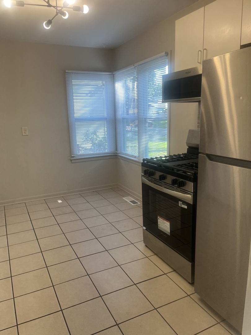 16872 Shea Avenue Property Photo 6