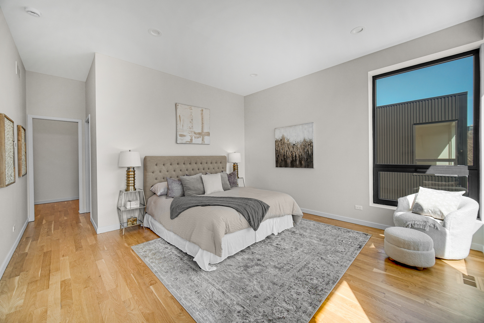 6216 S Woodlawn Avenue B Property Photo 15