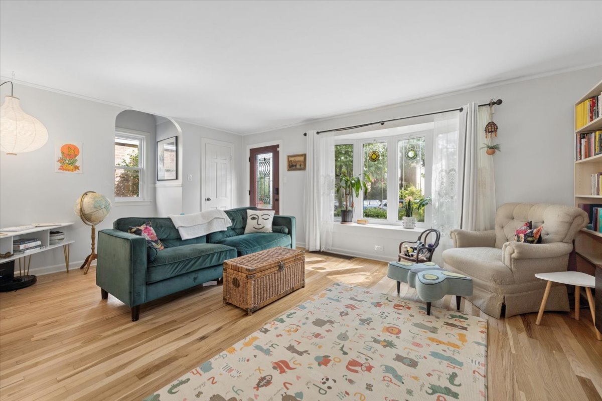 1923 Warren Street Property Photo 5