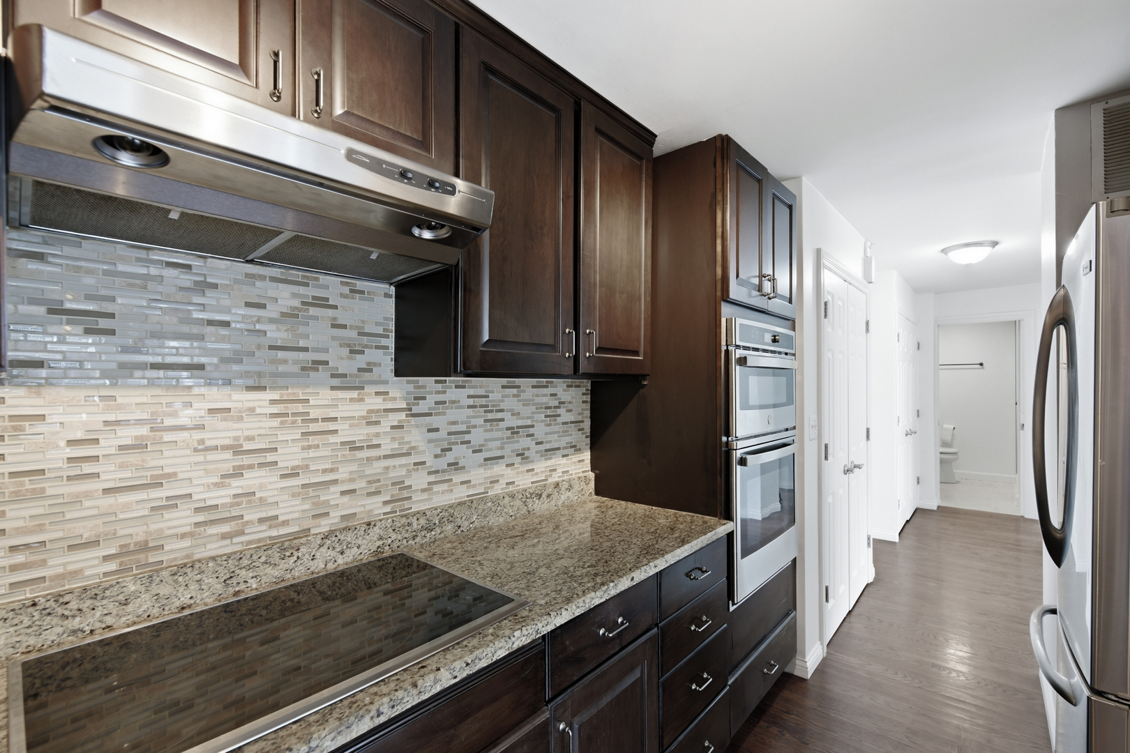 4250 N Marine Drive 2731 Property Photo 6
