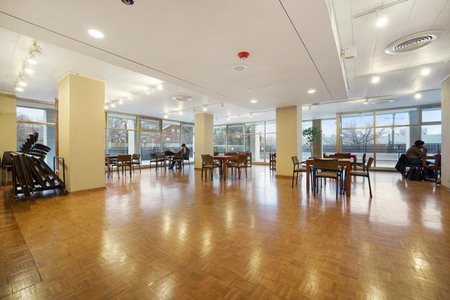 4250 N Marine Drive 2731 Property Photo 18