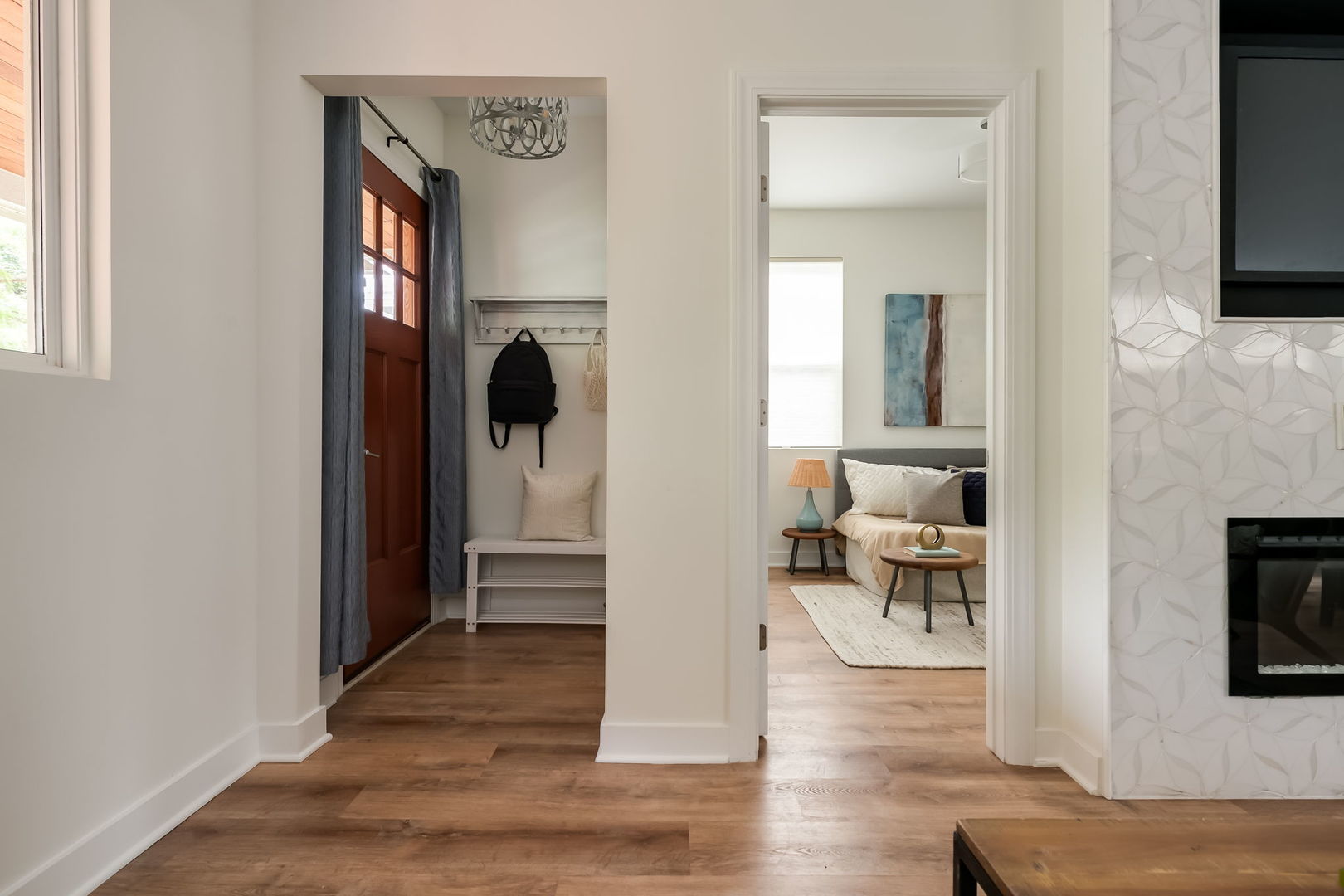 1154 S Elmwood Avenue Property Photo 11