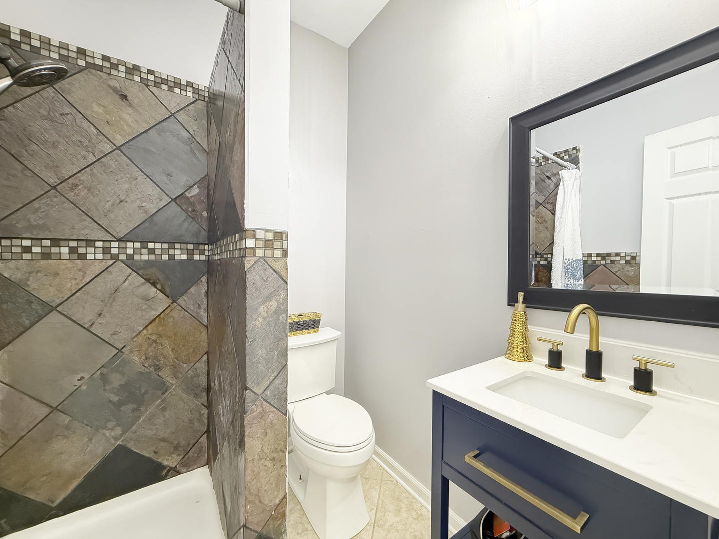 10880 Potomac Drive Property Photo 18