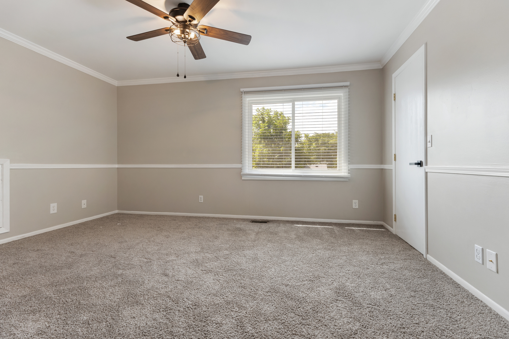 1102 Amberwood Drive Property Photo 19