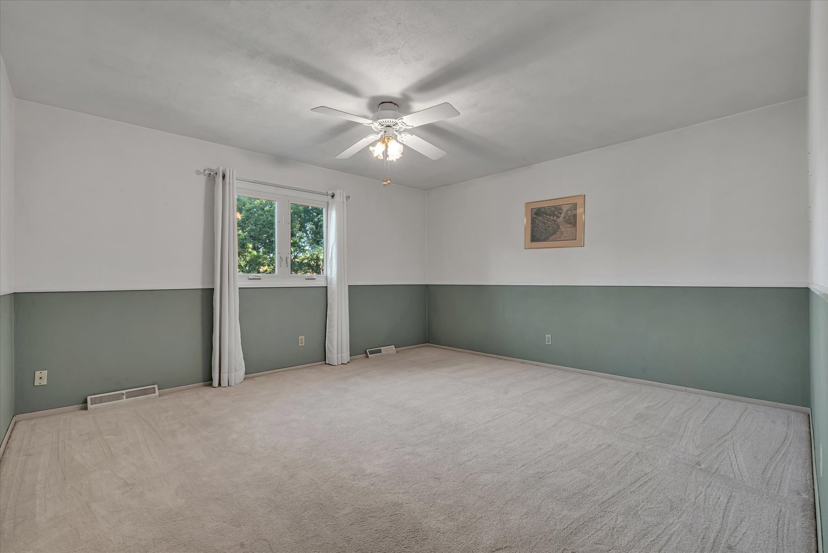 2705 36th Street Property Photo 33