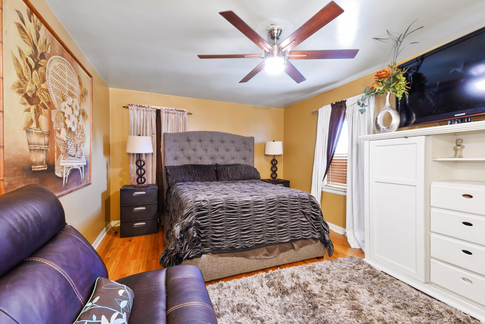 7234 S Albany Avenue Property Photo 11