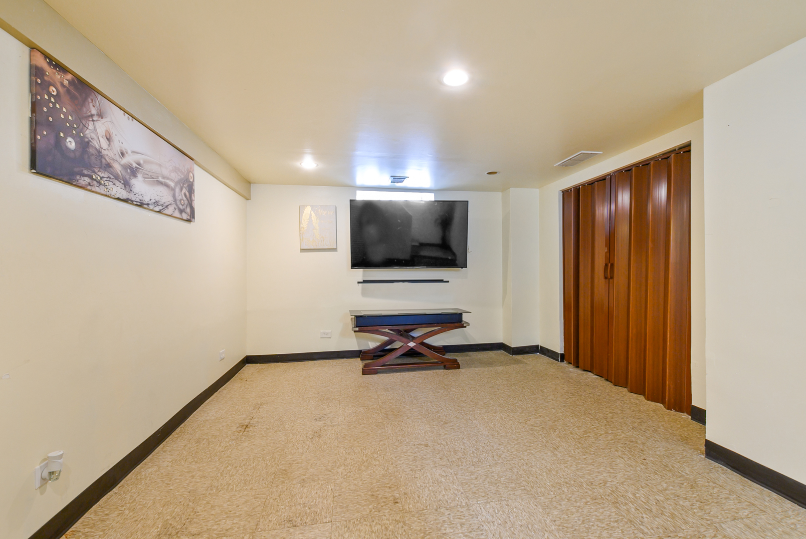 7234 S Albany Avenue Property Photo 16