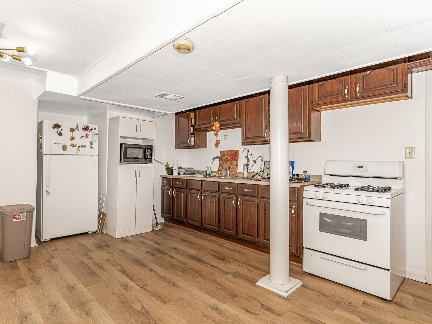 811 Glenwood Avenue Property Photo 16