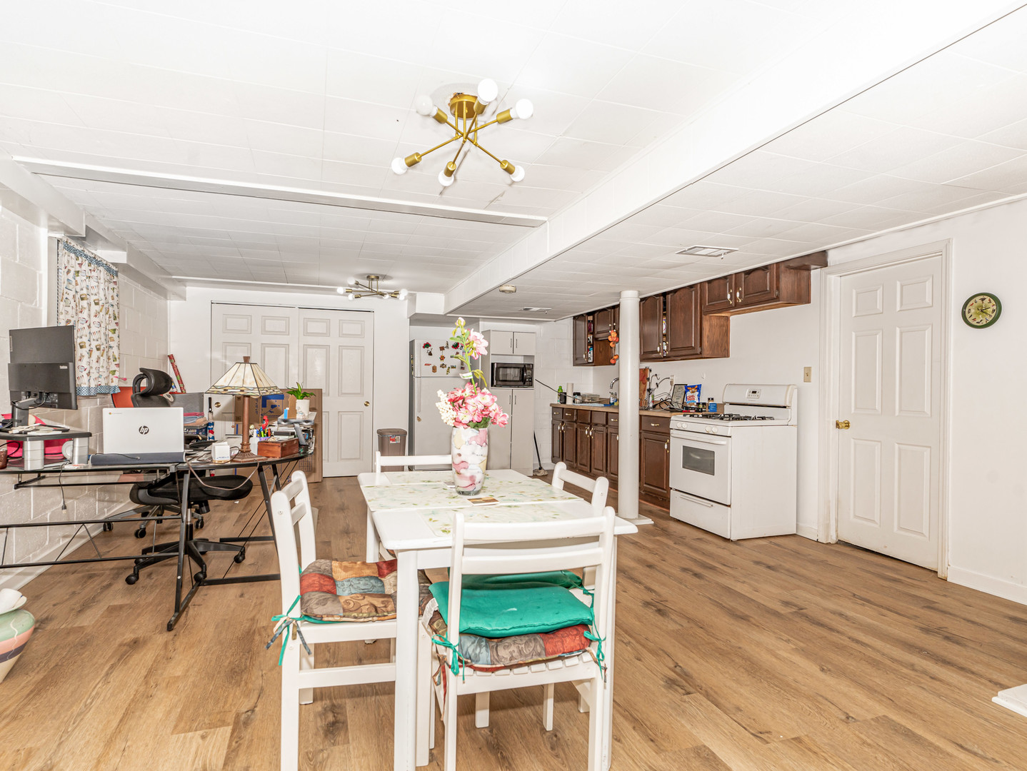 811 Glenwood Avenue Property Photo 17