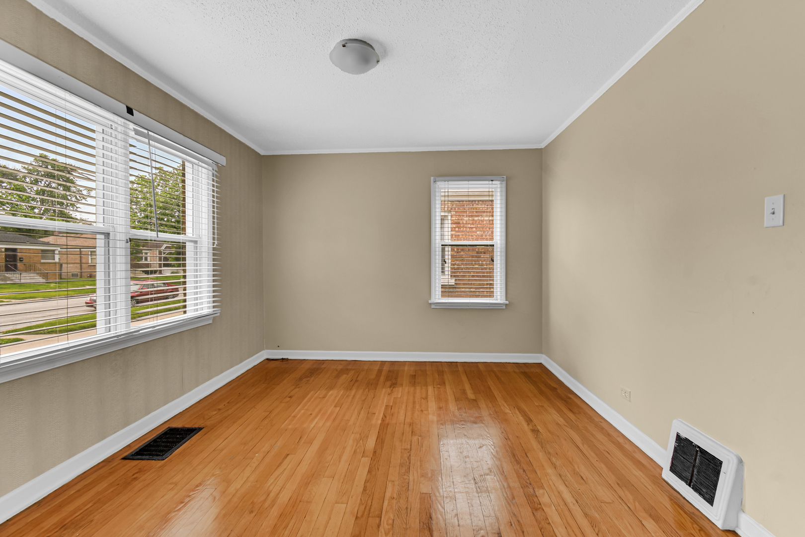12755 S Parnell Street Property Photo 6