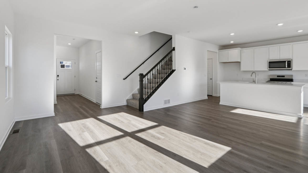 672 Heartland Drive Property Photo 2