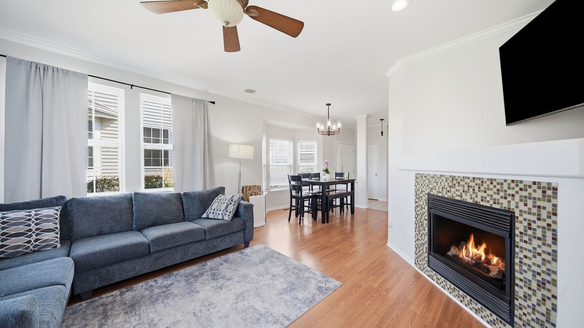 16146 Huron Street Property Photo 4