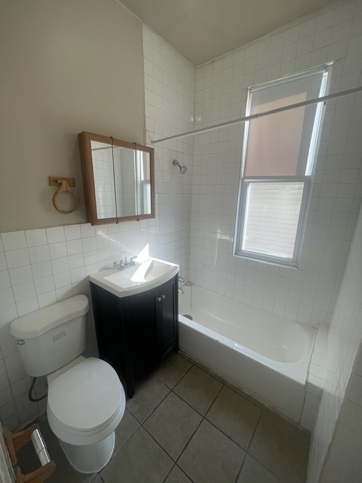 7927 S Parnell Avenue Property Photo 16